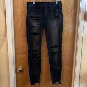 American Eagle size 8 black destructed jeans next level stretch regular length